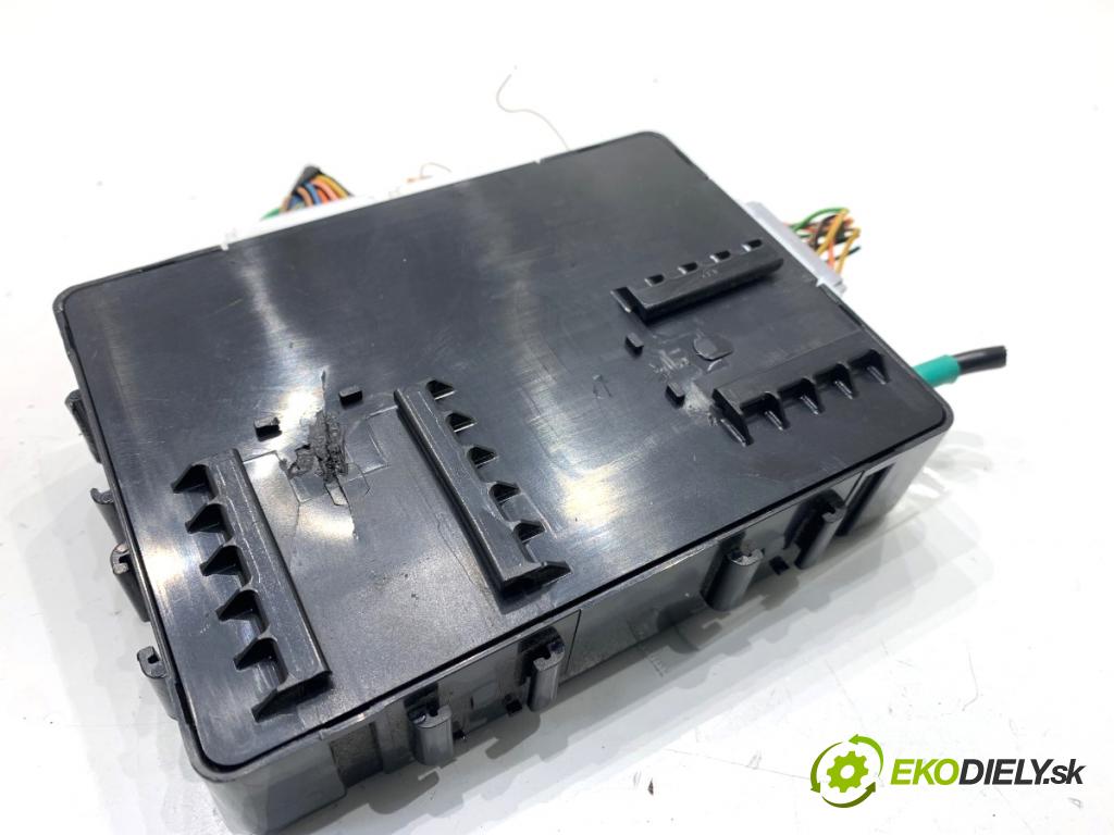 KIA CEED Kombi 2018 66 kW 1.4 CRDi 90 1396 Modul komfortu 95400-A2251 (Modul komfortu)