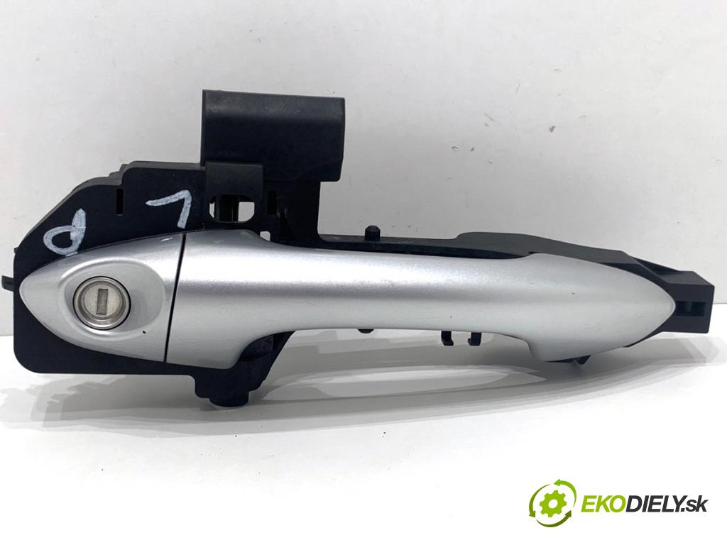 KIA CEED Kombi 2018 66 kW 1.4 CRDi 90 1396 Kľučka vonkajšia ľavy predný 
