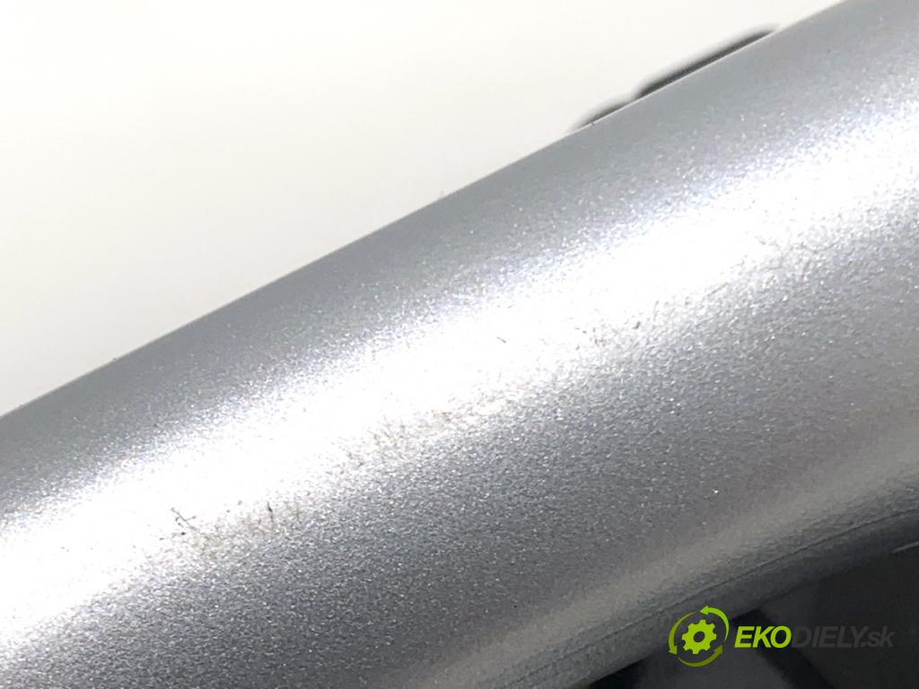 KIA CEED Kombi 2018 66 kW 1.4 CRDi 90 1396 Kľučka vonkajšia ľavy predný