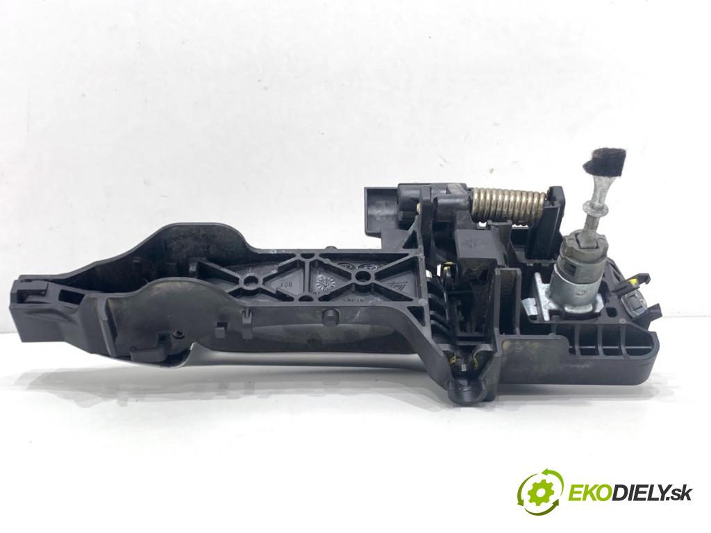 KIA CEED Kombi 2018 66 kW 1.4 CRDi 90 1396 Kľučka vonkajšia ľavy predný