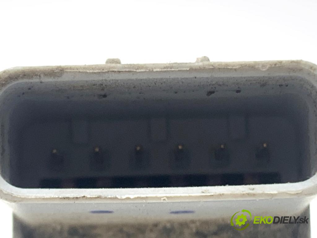 KIA CEED Kombi 2018 66 kW 1.4 CRDi 90 1396 Snímač PDC 95720-A2101