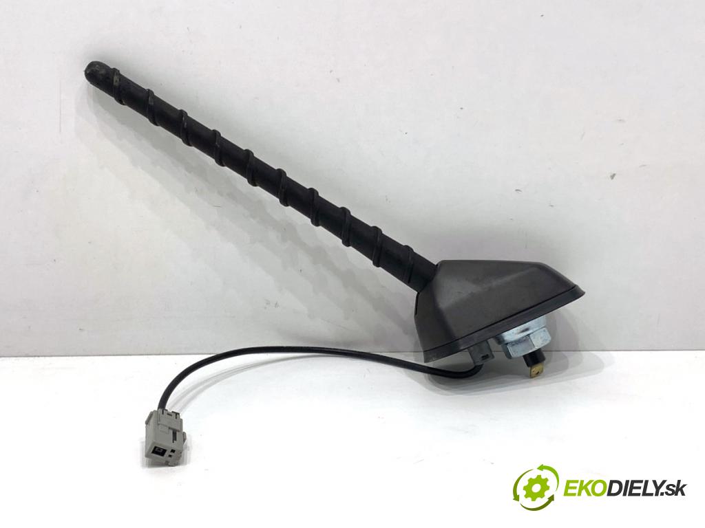 KIA CEED Kombi 2018 66 kW 1.4 CRDi 90 1396 ANTENA