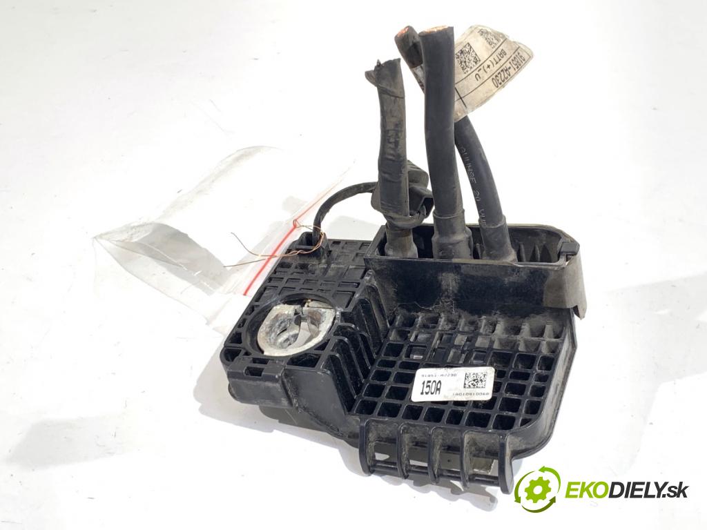 KIA CEED Kombi 2018 66 kW 1.4 CRDi 90 1396 svorka plus 91851-A2230