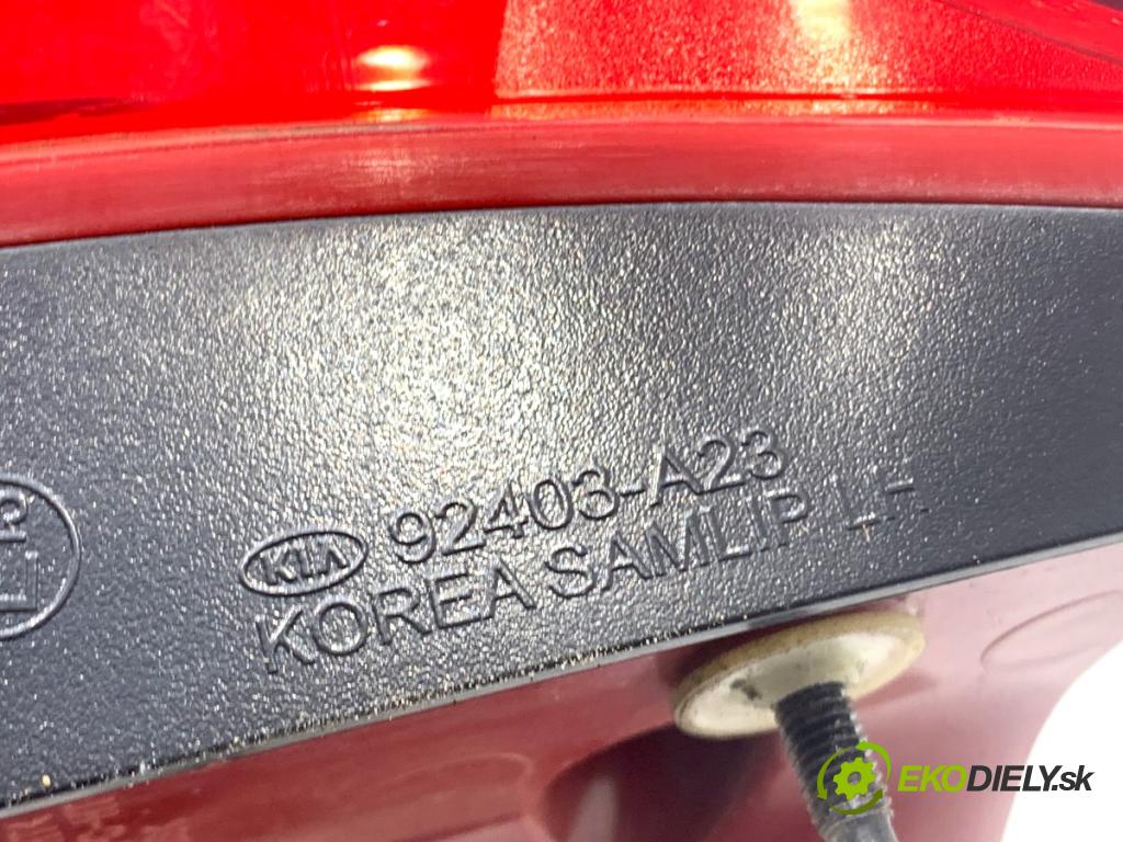 KIA CEED Kombi 2018 66 kW 1.4 CRDi 90 1396 světlo zadní část levá strana vnitřní 92403-A23 (Klika dveří ostatní)