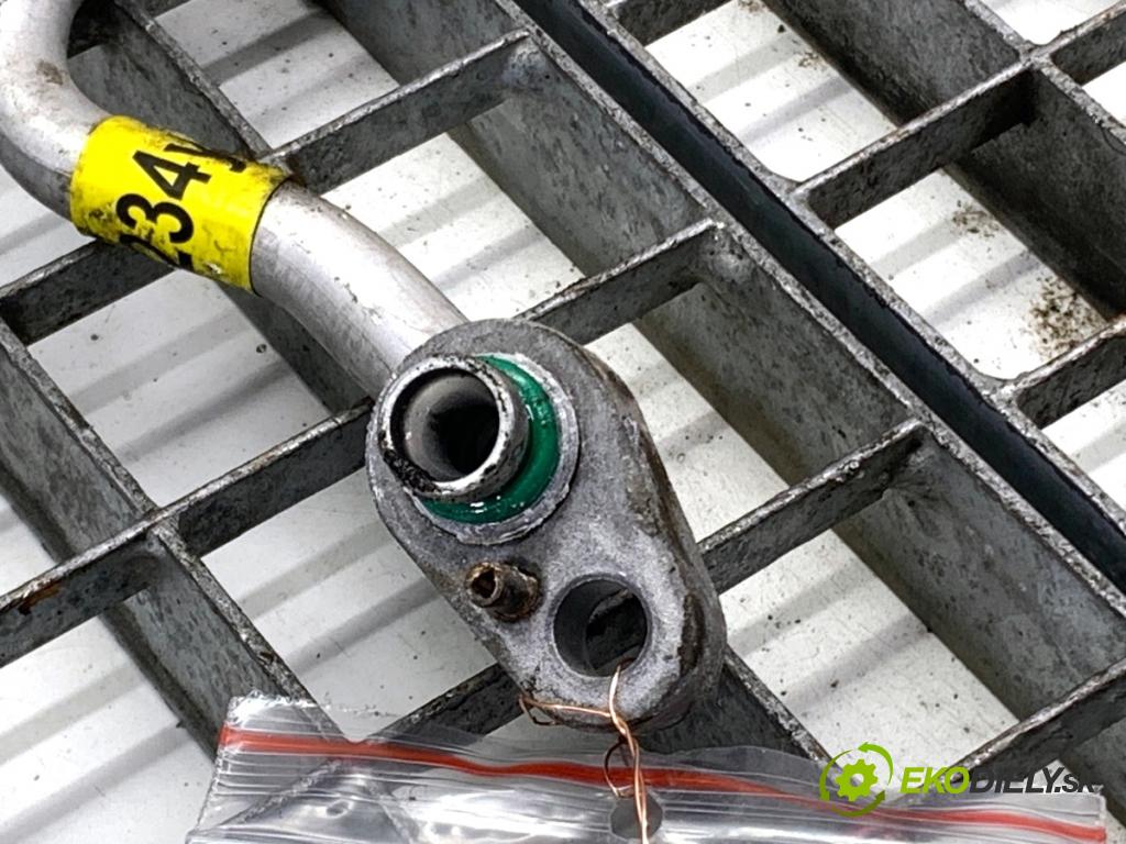 KIA CEED Kombi 2018 66 kW 1.4 CRDi 90 1396 rúrka klimatizácie 97762-A6251 (Rúrka klimatizácie)