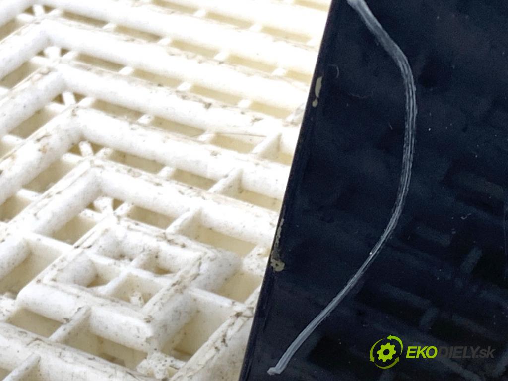 FORD MONDEO MK5 Kombi 2018 88 kW 1.5 TDCi 1499 Dvere pravy predný