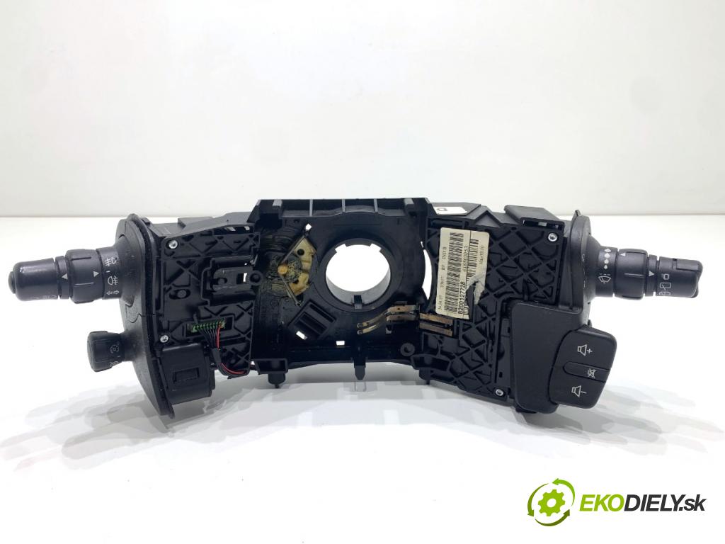 RENAULT SCÉNIC II nadwozie wielkoprzestrzenne (MPV) 2007 99 kW 2.0 (JM05, JM0U, JM1N, JM1U, JM2V) 1998 Prepínač kombinovaný 8200127728 (Prepínacie páčky pod volantom)