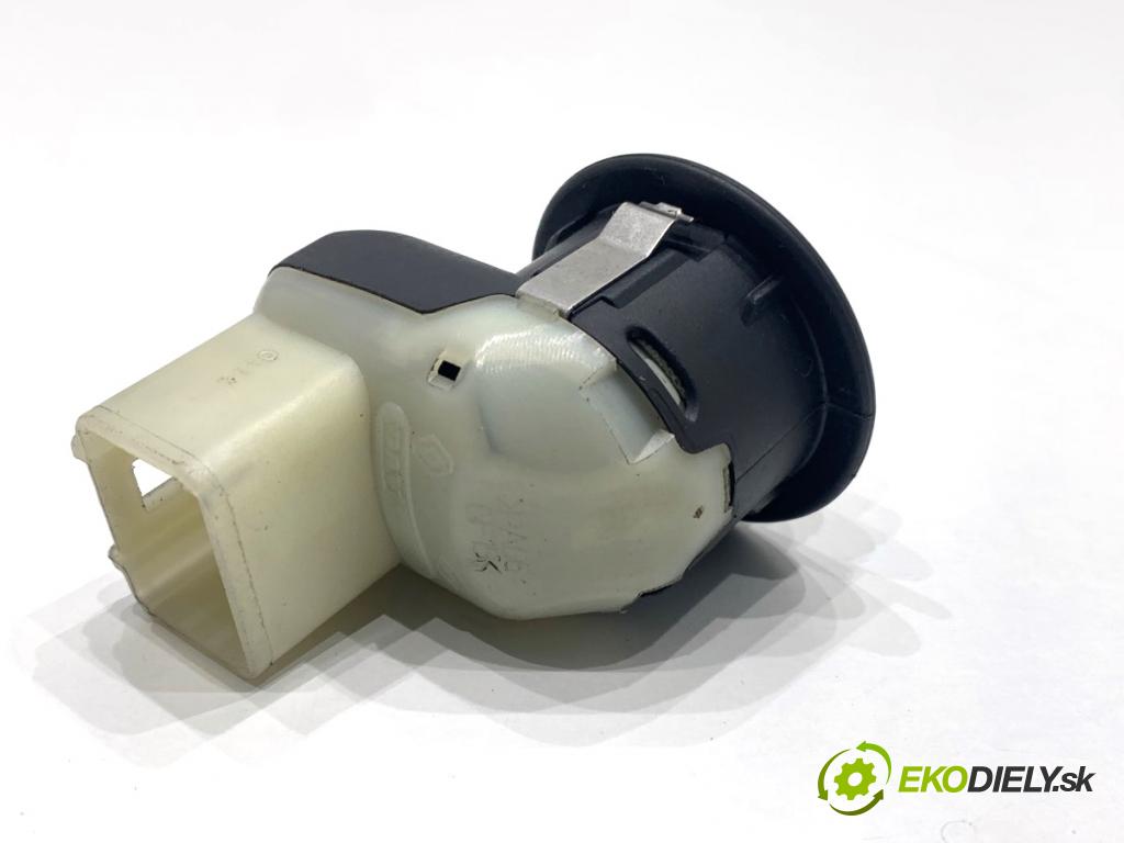 RENAULT SCÉNIC II nadwozie wielkoprzestrzenne (MPV) 2007 99 kW 2.0 (JM05, JM0U, JM1N, JM1U, JM2V) 1998 Prepínač nastavenia spätných zrkadiel  (Prepínacie páčky pod volantom)