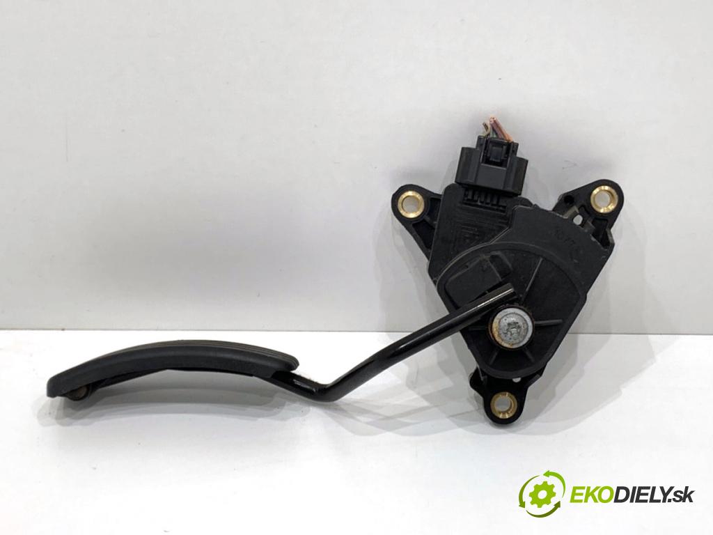 RENAULT SCÉNIC II nadwozie wielkoprzestrzenne (MPV) 2007 99 kW 2.0 (JM05, JM0U, JM1N, JM1U, JM2V) 1998 Potenciometer plynu 8200159647 (Potenciometer plynového pedálu)