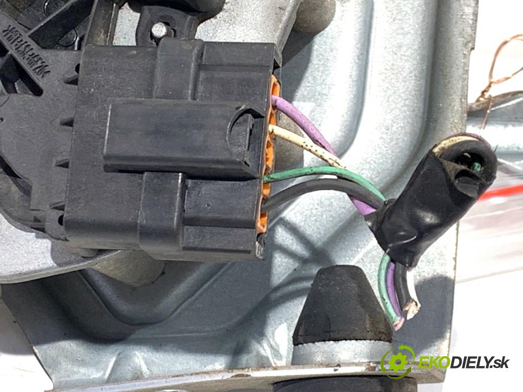 RENAULT SCÉNIC II nadwozie wielkoprzestrzenne (MPV) 2007 99 kW 2.0 (JM05, JM0U, JM1N, JM1U, JM2V) 1998 mechanismus stěračů přední část 8200327016 (Motorek stěračů přední)