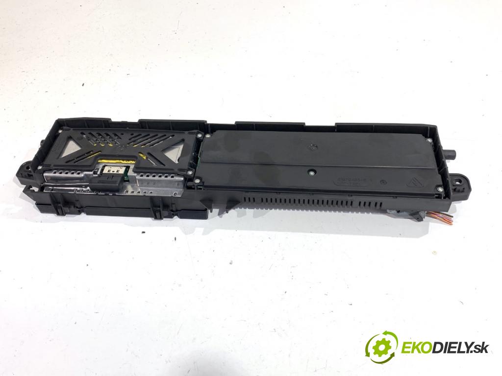 RENAULT SCÉNIC II nadwozie wielkoprzestrzenne (MPV) 2007 99 kW 2.0 (JM05, JM0U, JM1N, JM1U, JM2V) 1998 Prístrojovka P8200704465 (Prístrojová doska)