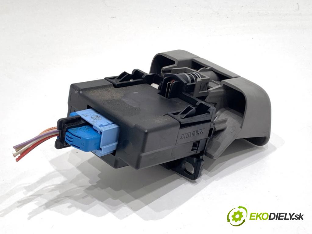 RENAULT SCÉNIC II nadwozie wielkoprzestrzenne (MPV) 2007 99 kW 2.0 (JM05, JM0U, JM1N, JM1U, JM2V) 1998 Spínač brzdy ručnej brzdy 8200610146 (Prepínacie páčky pod volantom)