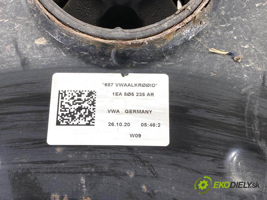 VW ID.3 liftback 2020 150 kW Pro Výstuha zad 1EA505235AR