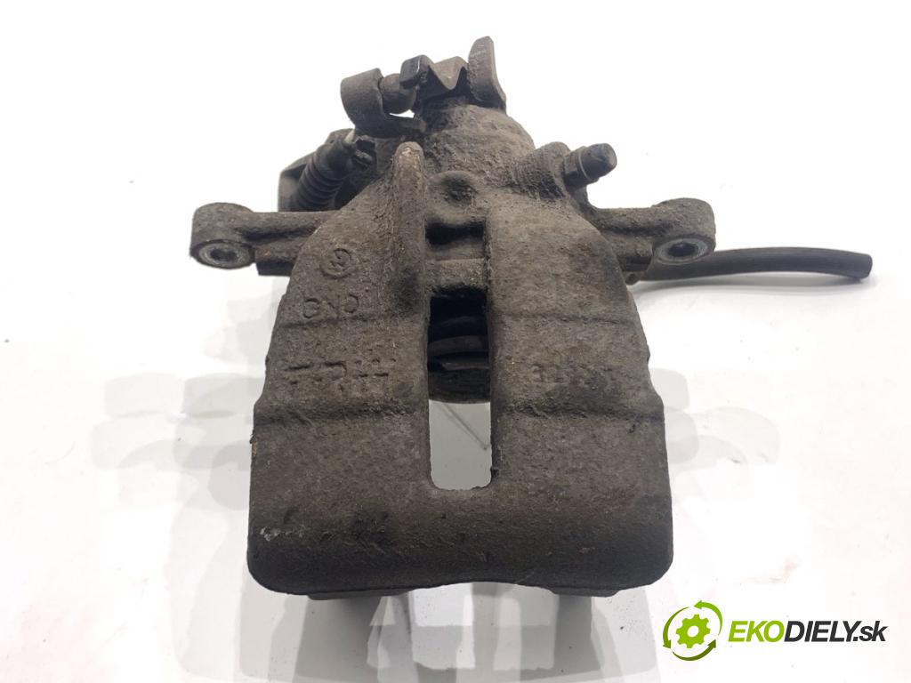 VW TRANSPORTER T5 Autobus 2014 75 kW 1.9 TDI 1896 Brzdič strmeň pravy zad 