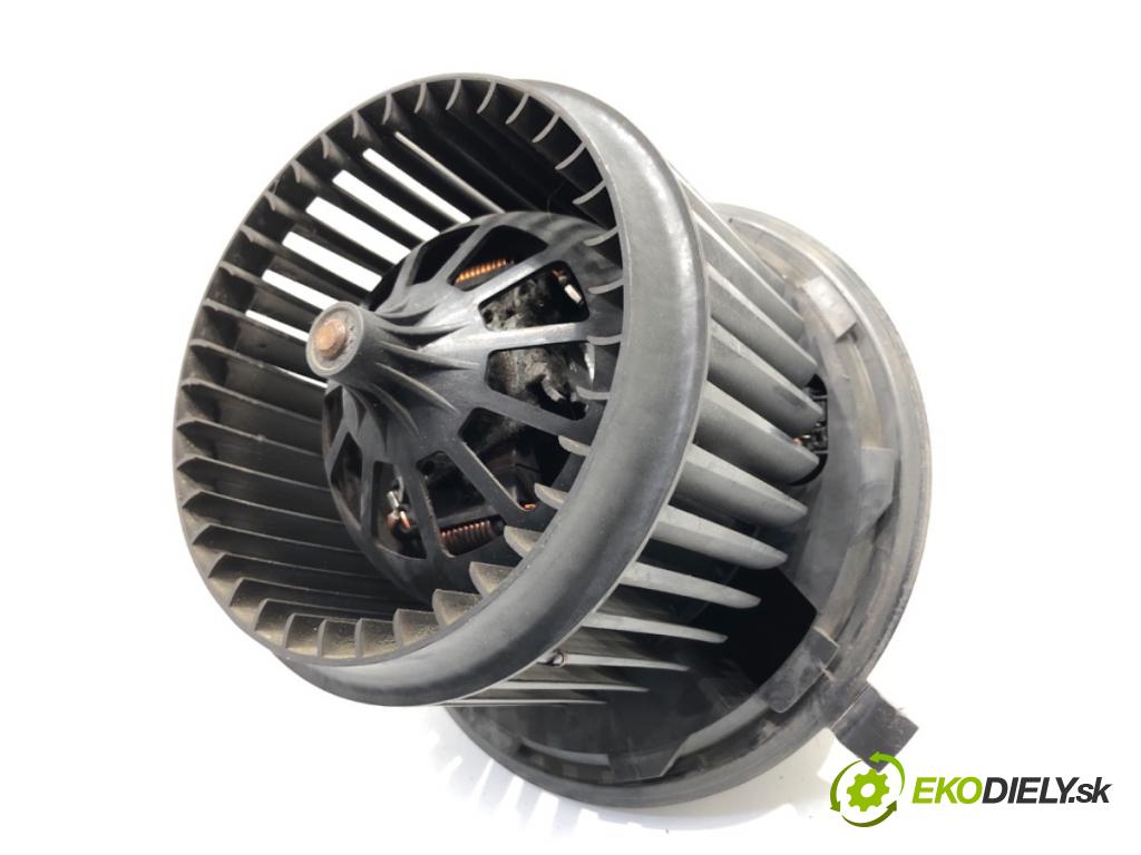 VW TRANSPORTER T5 Autobus 2014 75 kW 1.9 TDI 1896 ventilátor kúrenia 17360059