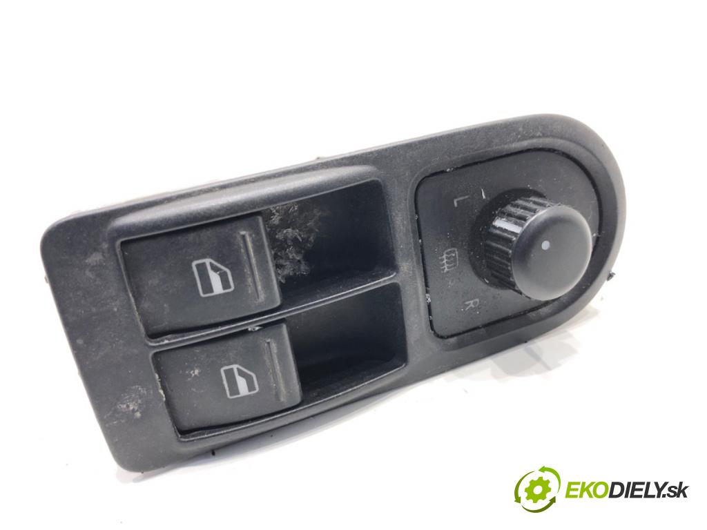 VW TRANSPORTER T5 Autobus 2014 75 kW 1.9 TDI 1896 Prepínač okien 7H5959539 (Prepínacie páčky pod volantom)