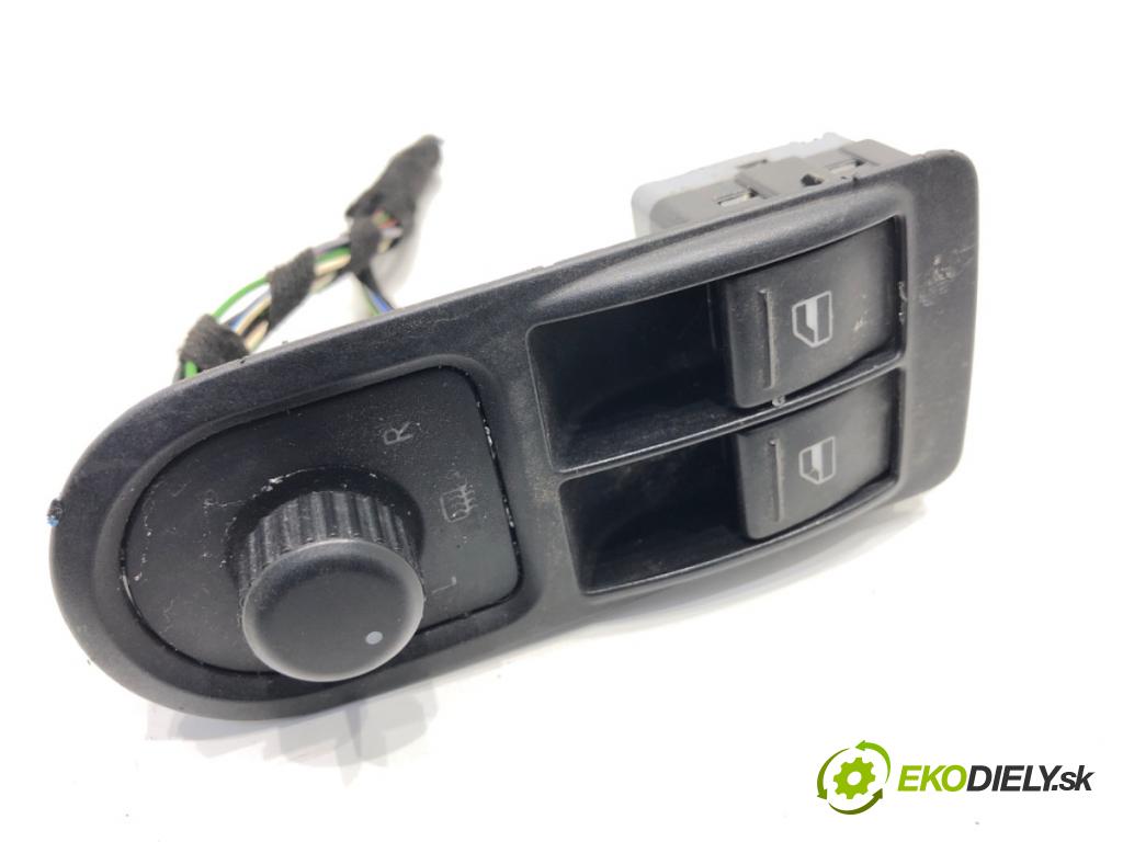 VW TRANSPORTER T5 Autobus 2014 75 kW 1.9 TDI 1896 Prepínač okien 7H5959539 (Prepínacie páčky pod volantom)