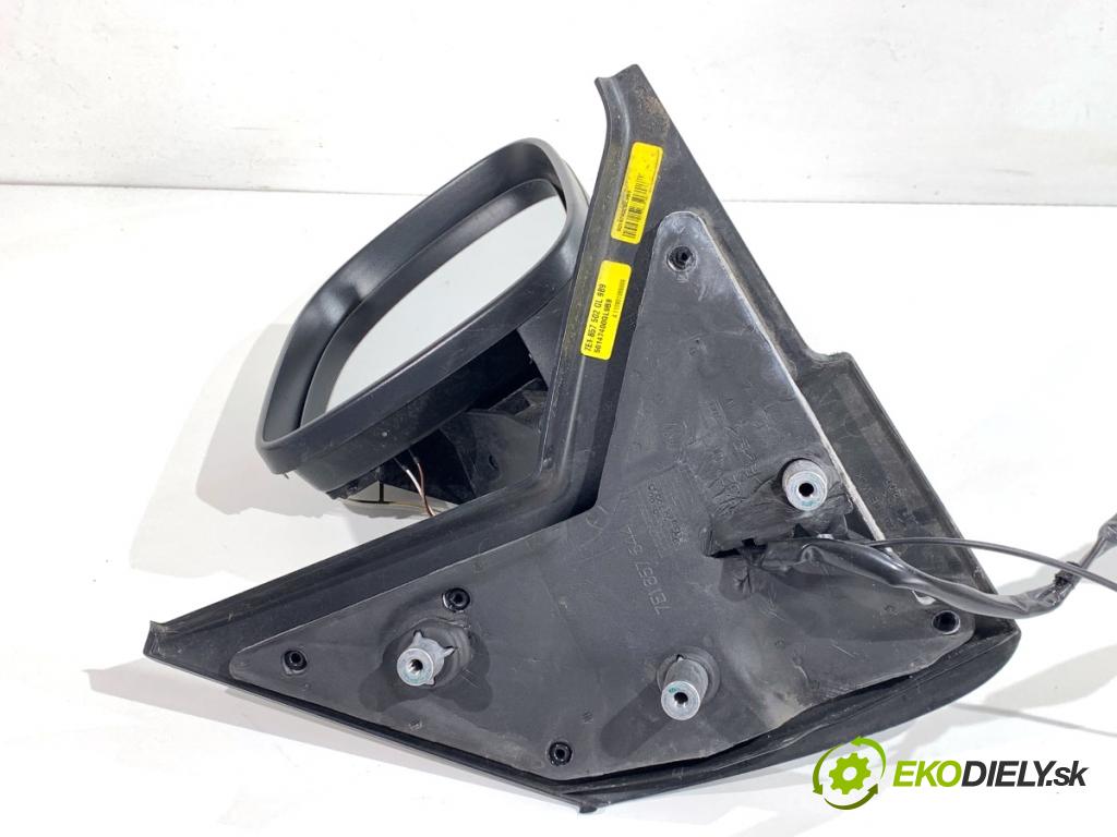 VW TRANSPORTER T5 Autobus 2014 75 kW 1.9 TDI 1896 Spätné zrkadlo pravy