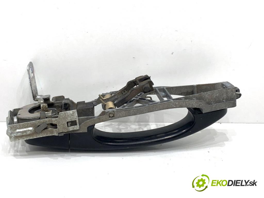 VW TRANSPORTER T5 Autobus 2014 75 kW 1.9 TDI 1896 Kľučka vonkajšia pravy predný 7H0837886C