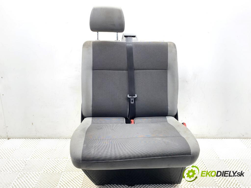 VW TRANSPORTER T5 Autobus 2014 75 kW 1.9 TDI 1896 sedadlo pravý přední část DVOJNÁSOBEK: 