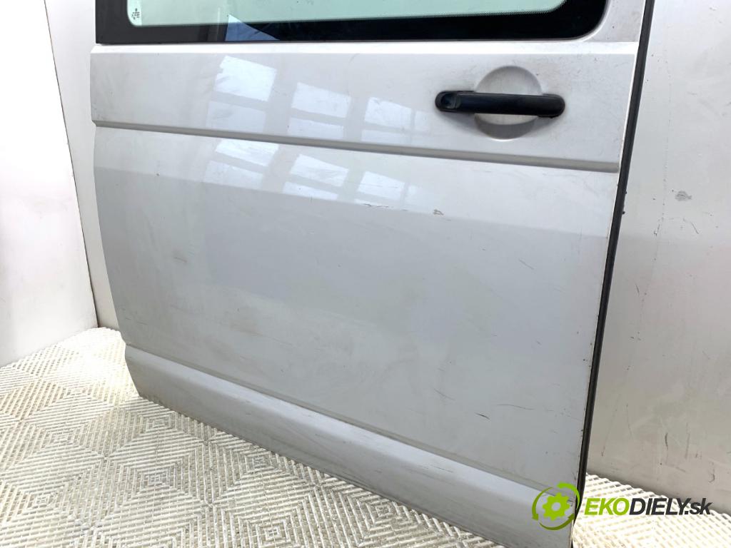 VW TRANSPORTER T5 Autobus 2014 75 kW 1.9 TDI 1896 dveře pravý zadní část posuvní