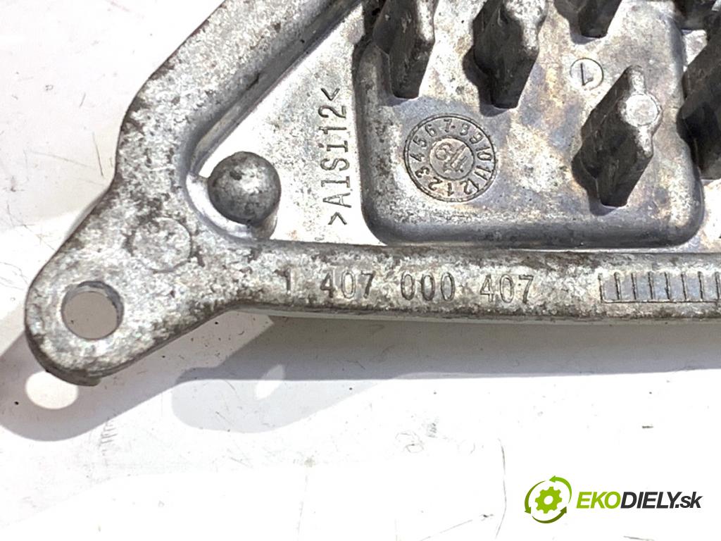 DACIA DUSTER SUV 2019 96 kW 1.3 TCe 130 (HMMF) 1332 modul LED pravý 1473000655C1 140700407