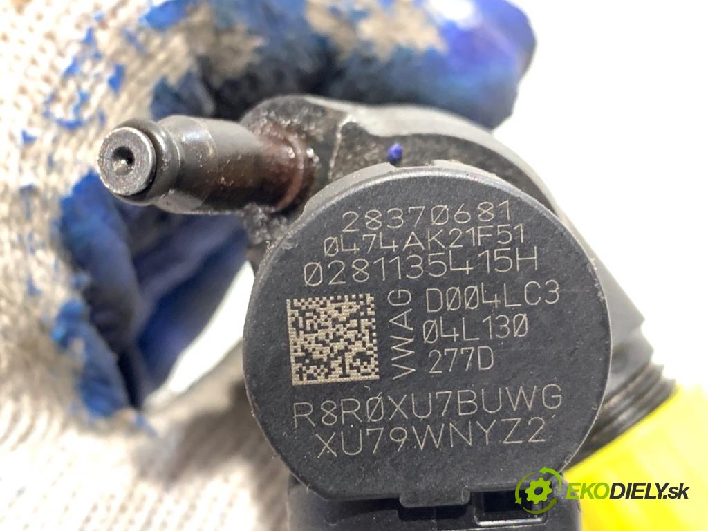 VW GOLF VII liftback  81 kW 1.6 TDI 1598 vstrekovač 04L130277D (Vstrekovač paliva)