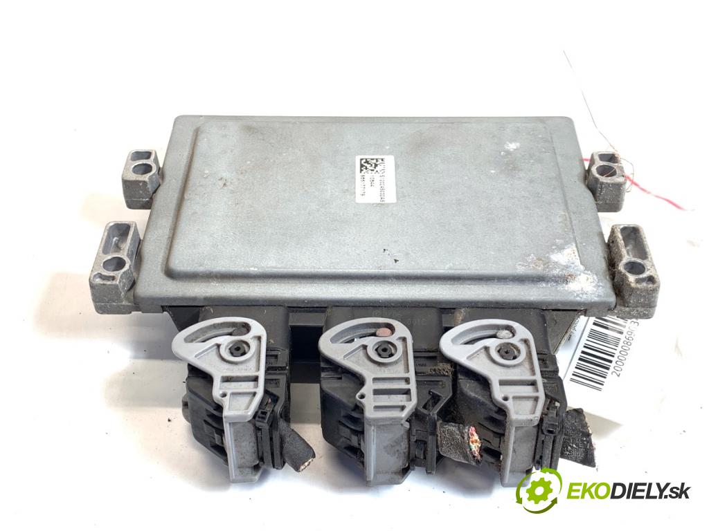 RENAULT CLIO III liftback 2006 55 kW 1.2 16V (BR02, BR0J, BR11, CR02, CR0J, CR11) 1149 riadiaca jednotka Motor 8200522357 (Riadiaca jednotka)