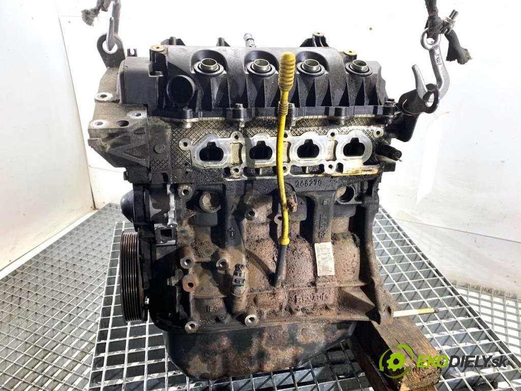 RENAULT CLIO III liftback 2006 55 kW 1.2 16V (BR02, BR0J, BR11, CR02, CR0J, CR11) 1149 motor D4F740 (Motor)