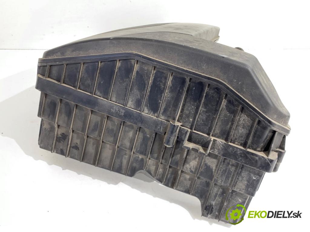 RENAULT CLIO III liftback 2006 55 kW 1.2 16V (BR02, BR0J, BR11, CR02, CR0J, CR11) 1149 Obal filtra vzduchu 8200517765 (Obal vzduchového filtra)