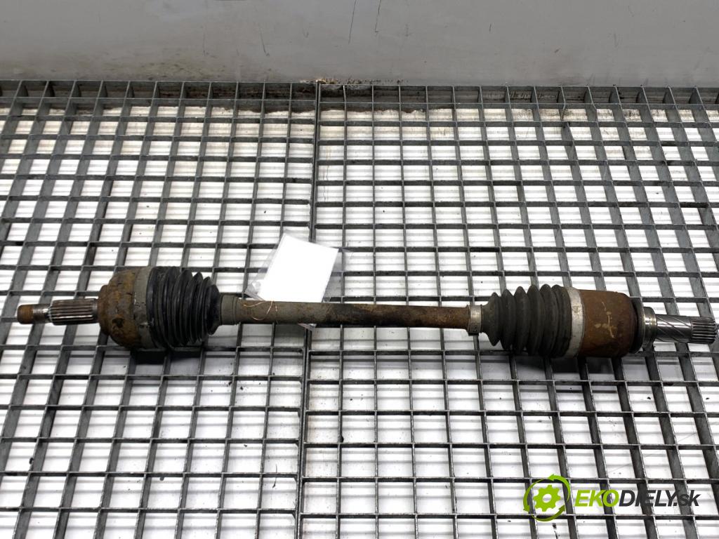 RENAULT CLIO III liftback 2006 55 kW 1.2 16V (BR02, BR0J, BR11, CR02, CR0J, CR11) 1149 poloos levý přední část 