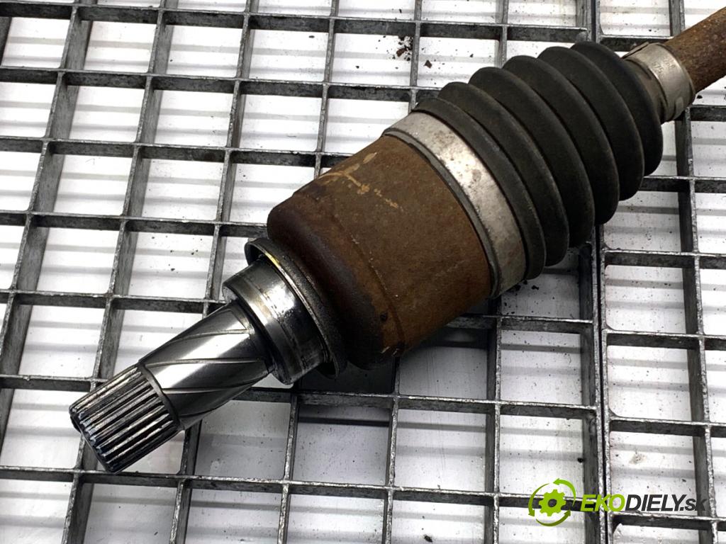 RENAULT CLIO III liftback 2006 55 kW 1.2 16V (BR02, BR0J, BR11, CR02, CR0J, CR11) 1149 Poloos ľavy predný