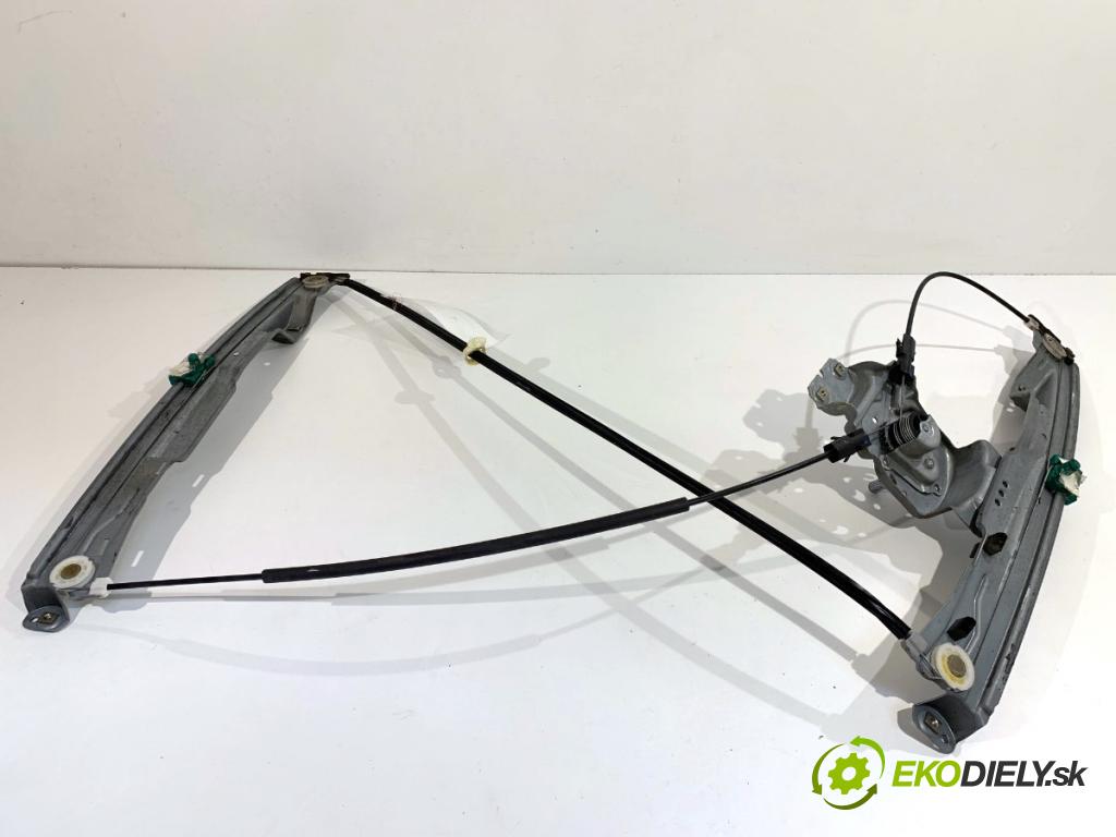 RENAULT CLIO III liftback 2006 55 kW 1.2 16V (BR02, BR0J, BR11, CR02, CR0J, CR11) 1149 mechanismus okna levý přední část