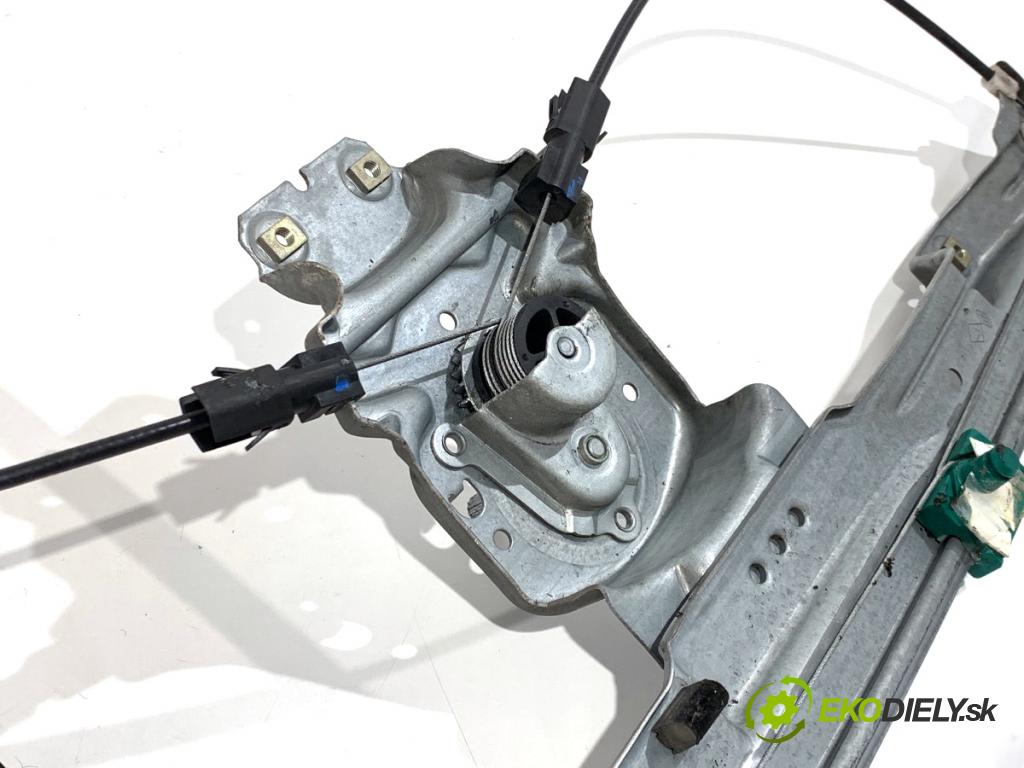 RENAULT CLIO III liftback 2006 55 kW 1.2 16V (BR02, BR0J, BR11, CR02, CR0J, CR11) 1149 mechanismus okna levý přední část