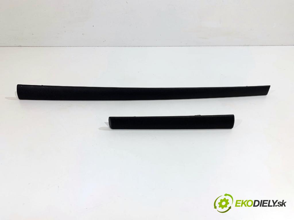 RENAULT CLIO III liftback 2006 55 kW 1.2 16V (BR02, BR0J, BR11, CR02, CR0J, CR11) 1149 lišty kryt 8200407855 8200407876 (Lišta)