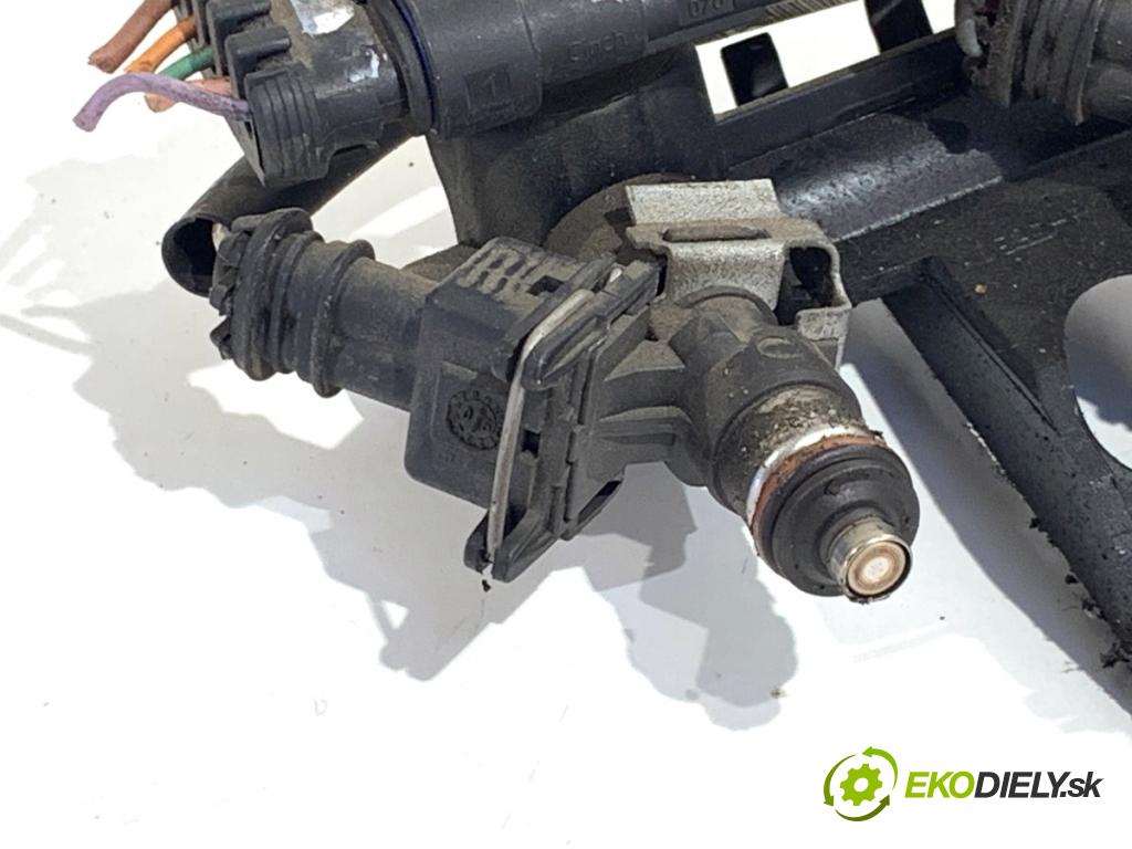 RENAULT CLIO III liftback 2006 55 kW 1.2 16V (BR02, BR0J, BR11, CR02, CR0J, CR11) 1149 Lišta vstrekovacia 8200286064 (Vstrekovacia lišta)