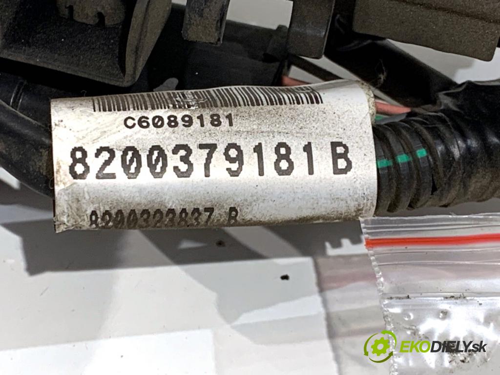 RENAULT CLIO III liftback 2006 55 kW 1.2 16V (BR02, BR0J, BR11, CR02, CR0J, CR11) 1149 Lišta vstrekovacia 8200286064 (Vstrekovacia lišta)