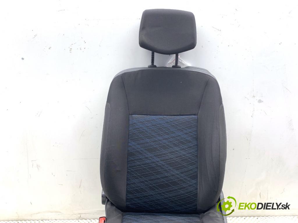 RENAULT CLIO III liftback 2006 55 kW 1.2 16V (BR02, BR0J, BR11, CR02, CR0J, CR11) 1149 Sedadlo ľavy predný