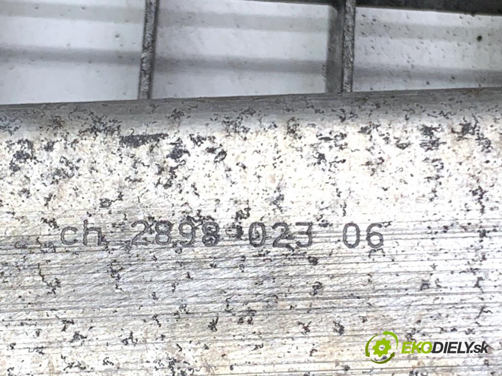 RENAULT CLIO III liftback 2006 55 kW 1.2 16V (BR02, BR0J, BR11, CR02, CR0J, CR11) 1149 Výstuha nárazníka predný 8200104187 (Výstuha predná)