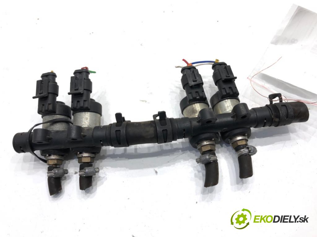 RENAULT CLIO III liftback 2006 55 kW 1.2 16V (BR02, BR0J, BR11, CR02, CR0J, CR11) 1149 vstrekovač LPG 67R-016379