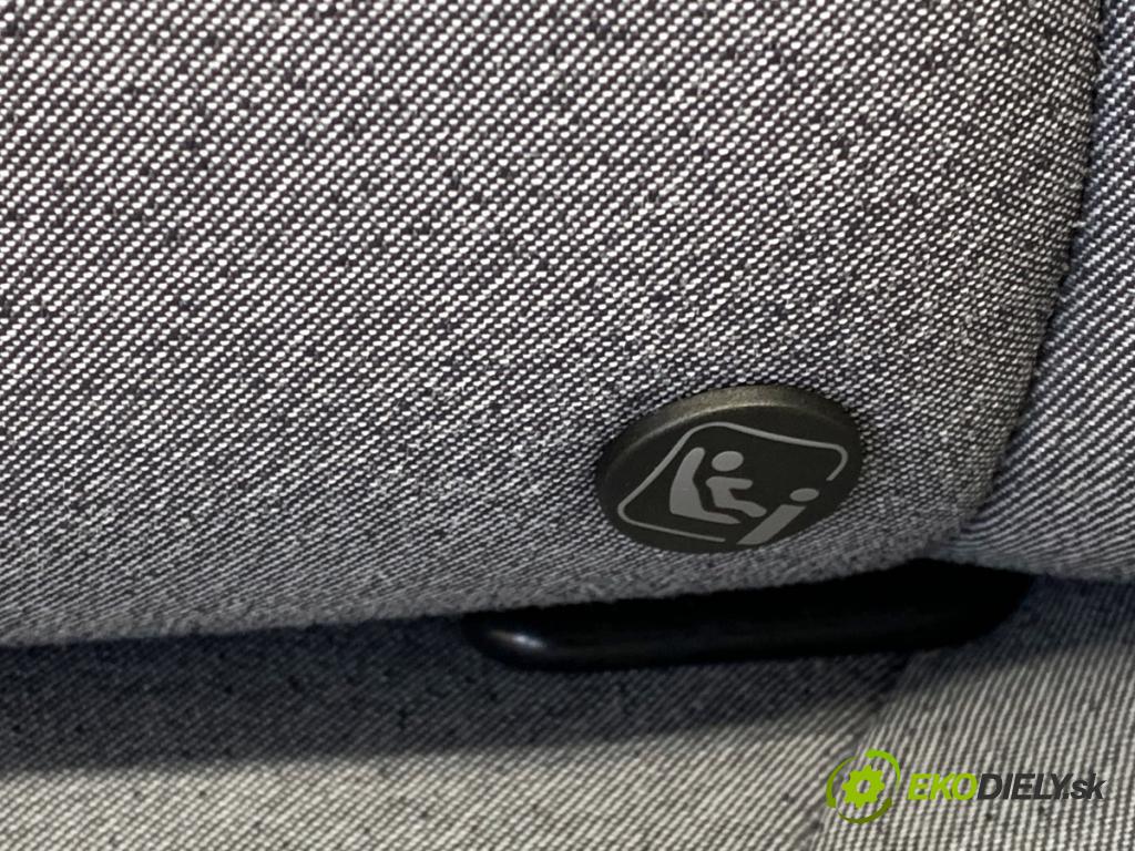 VW ID.3 liftback 2020 150 kW Pro  Sedadlo pravy predný