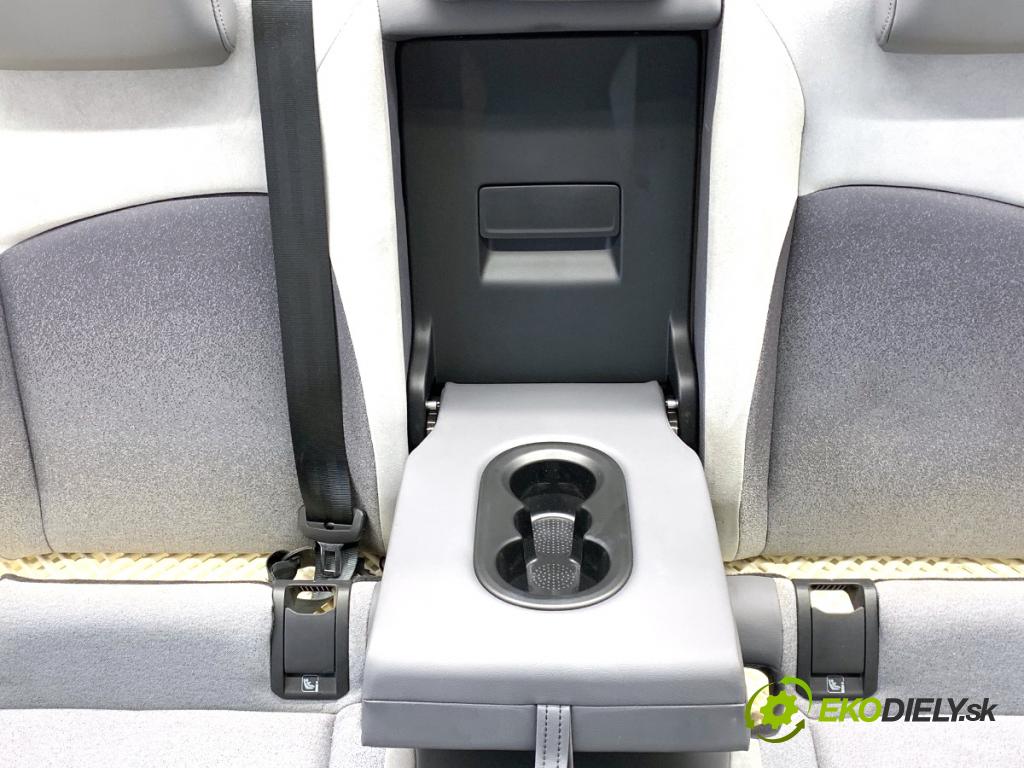 VW ID.3 liftback 2020 150 kW Pro  sedadlo druhý VLÁDA: