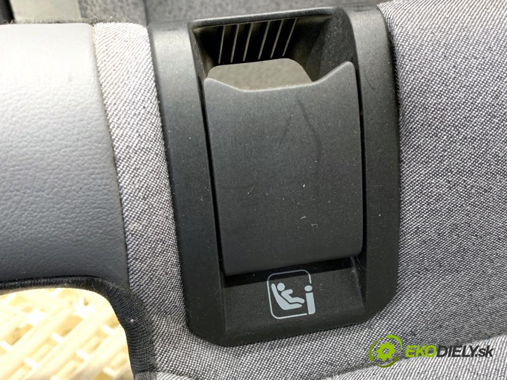 VW ID.3 liftback 2020 150 kW Pro  sedadlo druhý VLÁDA: