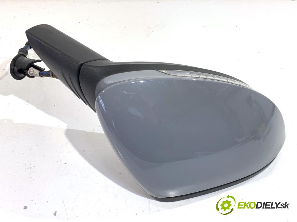 VW ID.3 liftback 2020 150 kW Pro  zpětné zrcátko pravý LA7C