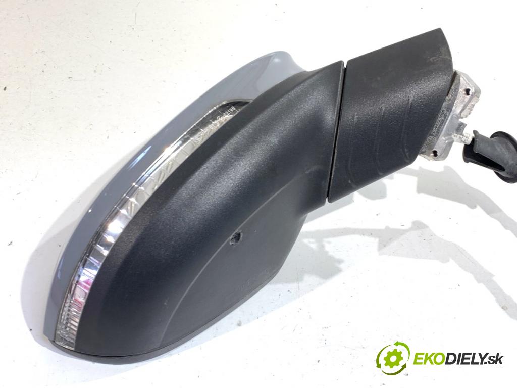 VW ID.3 liftback 2020 150 kW Pro  zpětné zrcátko pravý LA7C