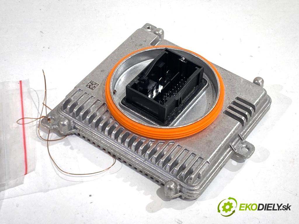 VW ID.3 liftback 2020 150 kW Pro  Menič XENON 992941572AE (Riadiaca jednotka xenónu)