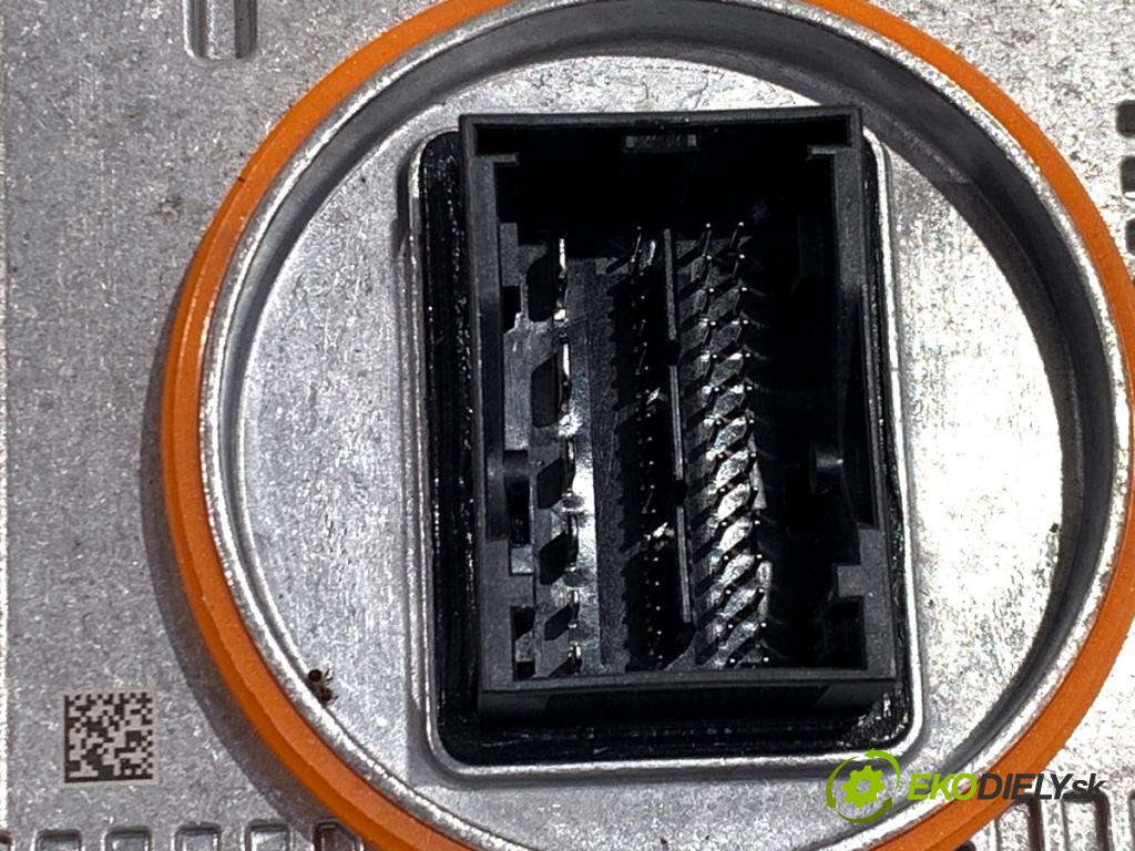 VW ID.3 liftback 2020 150 kW Pro  Menič XENON 992941572AE (Riadiaca jednotka xenónu)