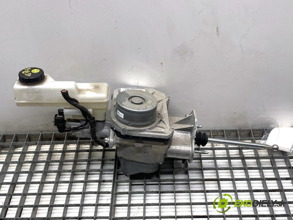 VW ID.3 liftback 2020 150 kW Pro  posilovač bŕzd 1EB614105M