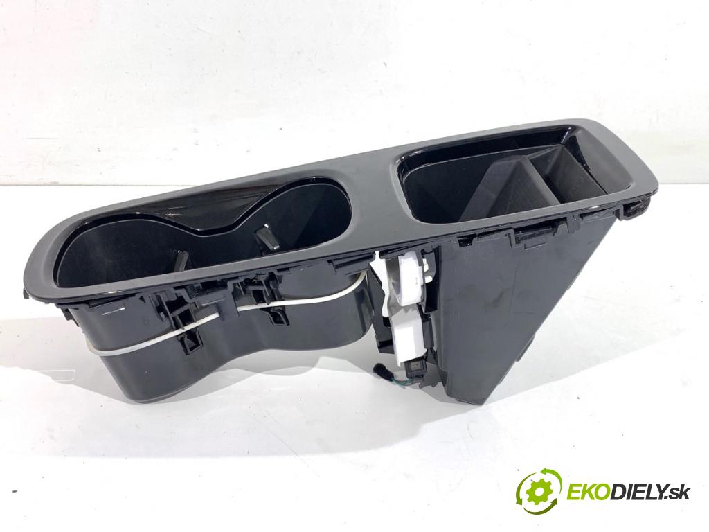 VW ID.3 liftback 2020 150 kW Pro  Držiak na nápoje 10A863475A (Držiak (úchyt) na nápoje)