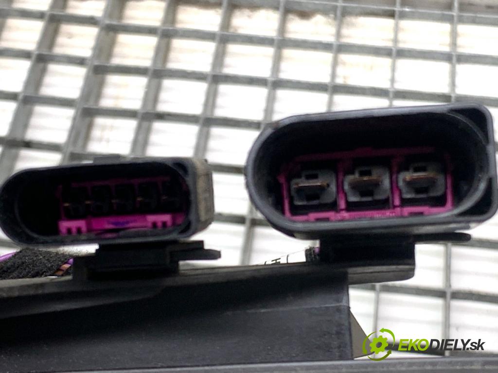 VW ID.3 liftback 2020 150 kW Pro  ventilátor kúrenia Výhrevné teleso, radiátor kúrenia 1EA820153F